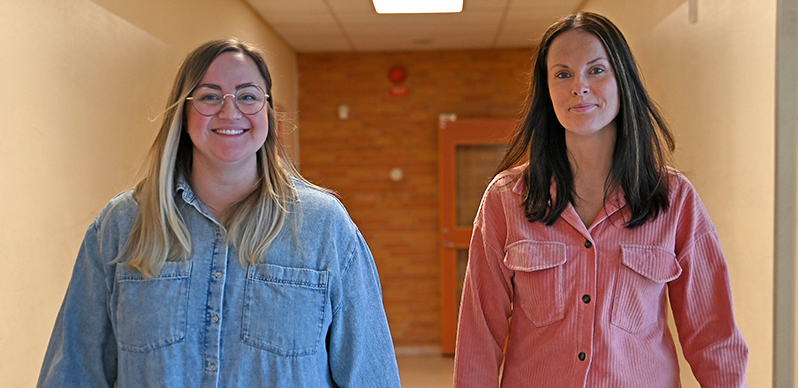 Socialpedagog Maria Doweyko Jurkowska och skolsocionom Elin Olsson